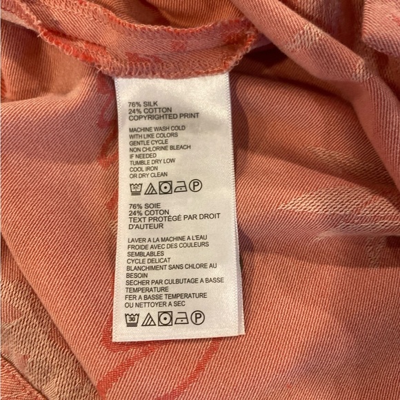 Tommy Bahama pink/coral Pineapple aloha‎ Men's Shirt. 75% Silk - size medium - Picture 7 of 9